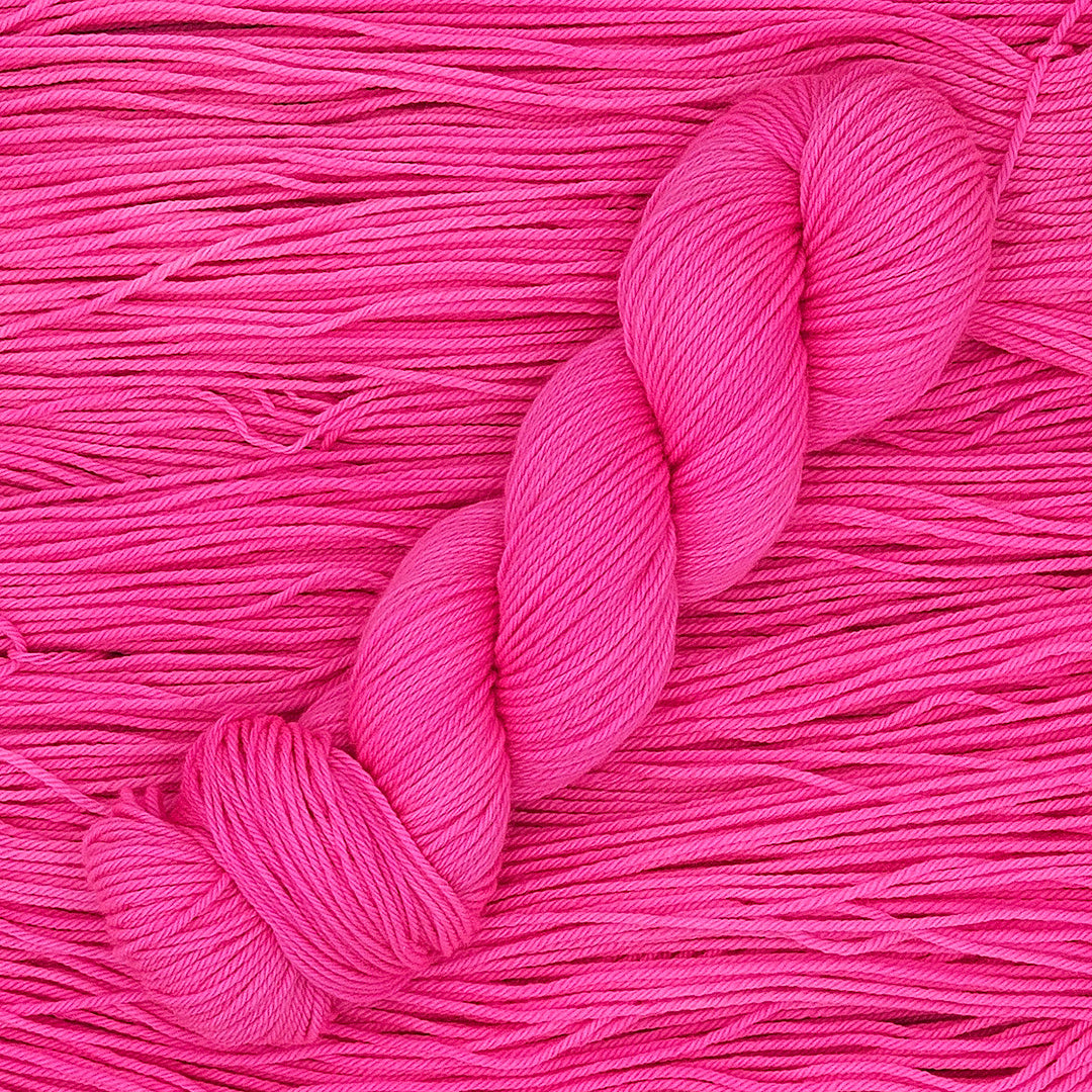 Life In Plastic - Luxe DK