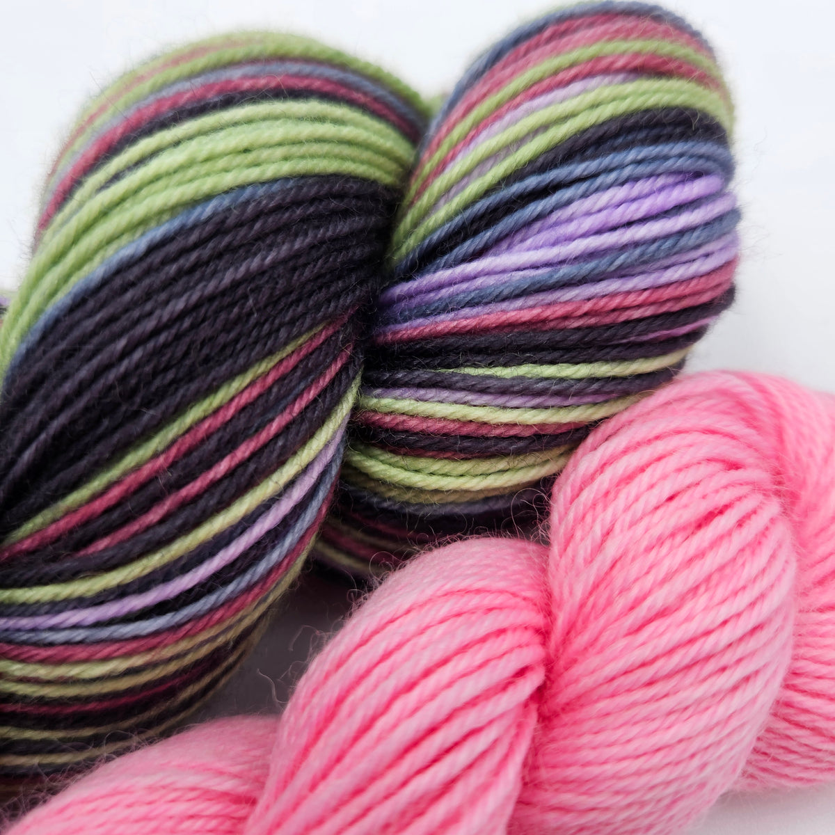 IU 2026 show colorway Pre-Order